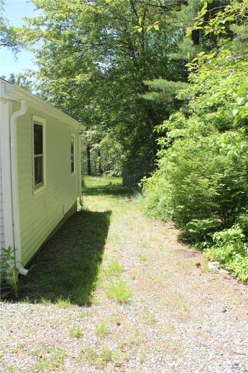 103 Black Plain Road Exeter, RI 02822 - Photo 3 of 21