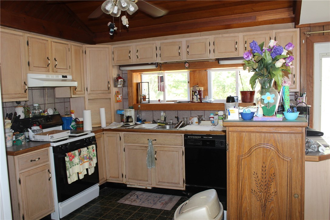 103 Black Plain Road Exeter, RI 02822 - Photo 5 of 21