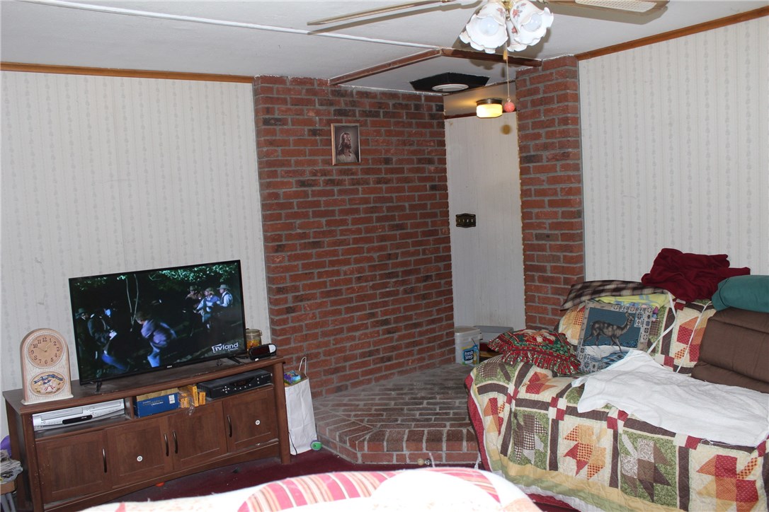 103 Black Plain Road Exeter, RI 02822 - Photo 9 of 21
