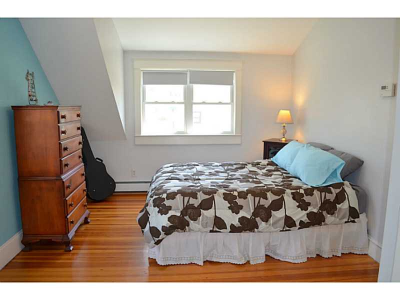 57 Wendell Road Warwick, RI 02888 - Photo 14 of 25 Master Bedroom.