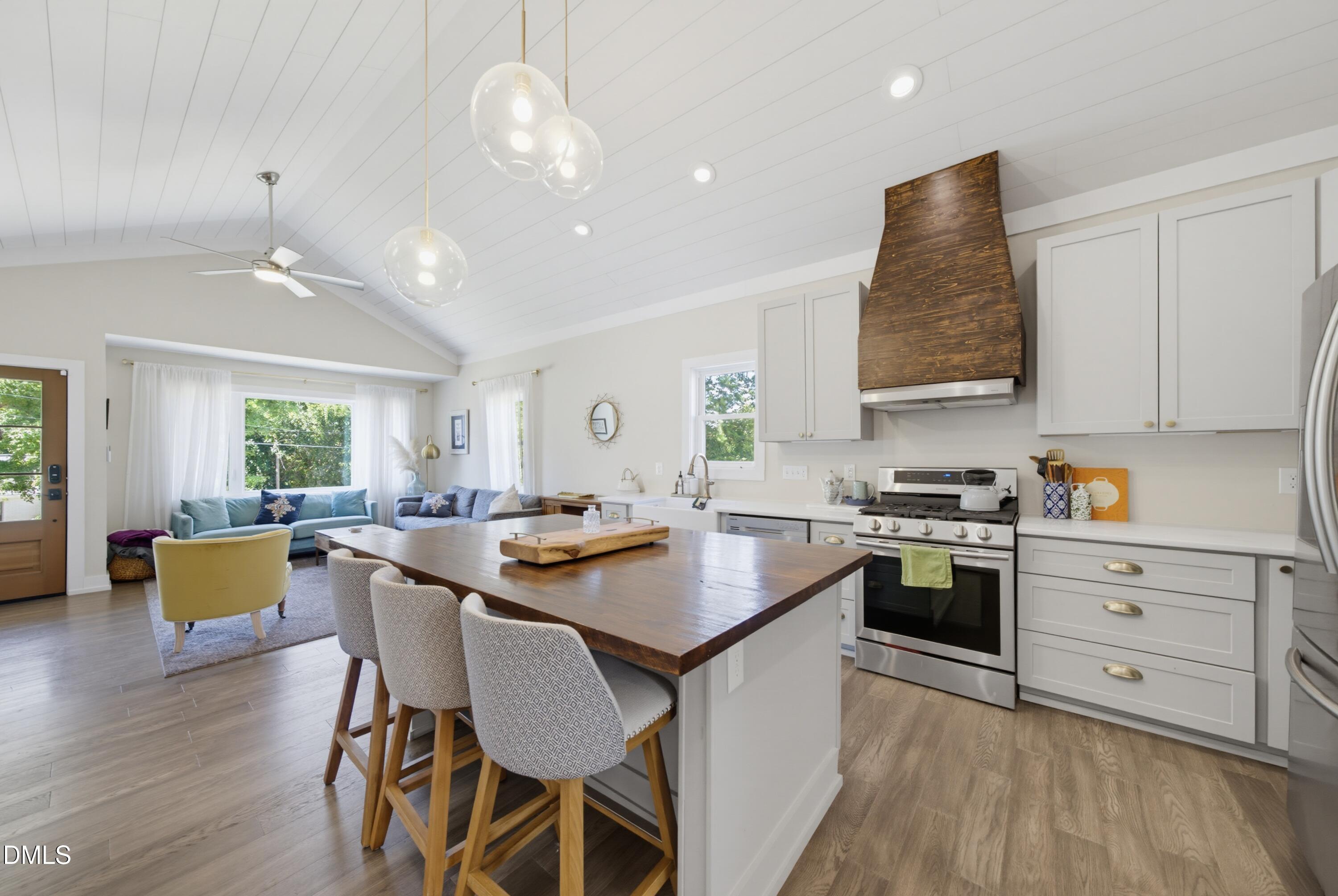 601 Quarry Street Raleigh, NC 27601 - Photo 12 of 26 Kitchen