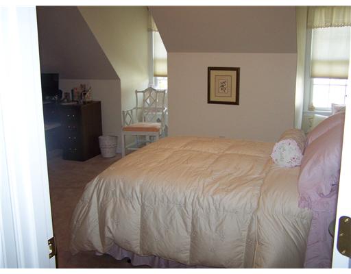 266 Albion Road Lincoln, RI 02865 - Photo 11 of 16 Bedroom.