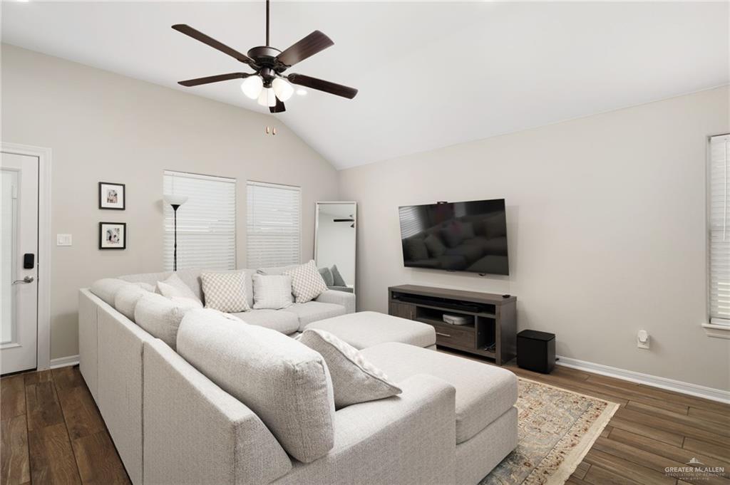 304 South Tecate Drive Mission, TX 78572 - Photo 6 of 14