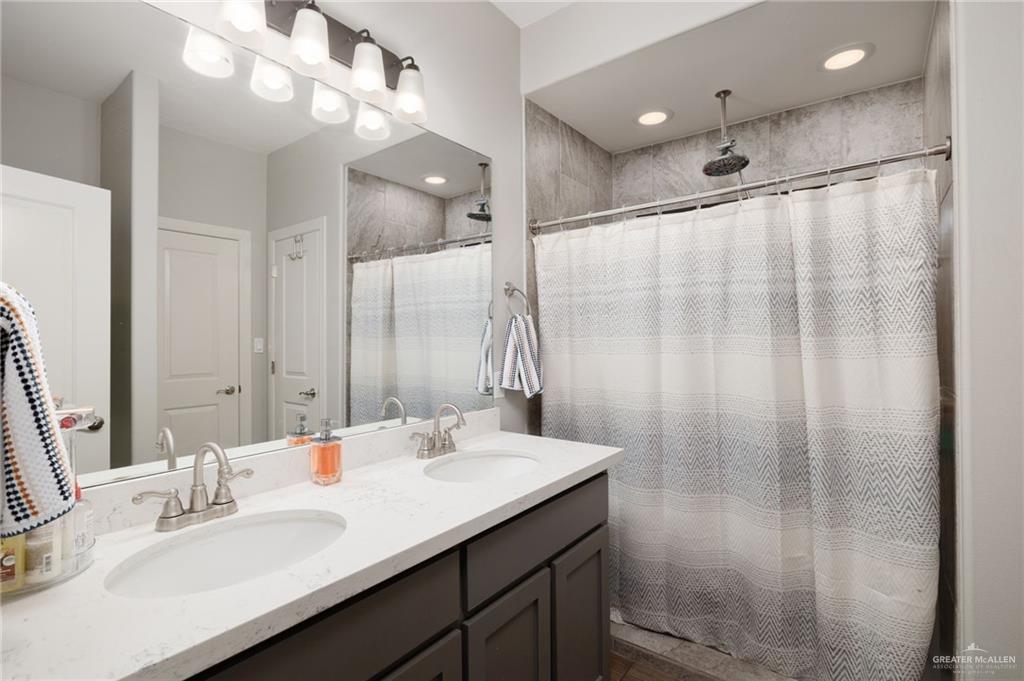 304 South Tecate Drive Mission, TX 78572 - Photo 9 of 14