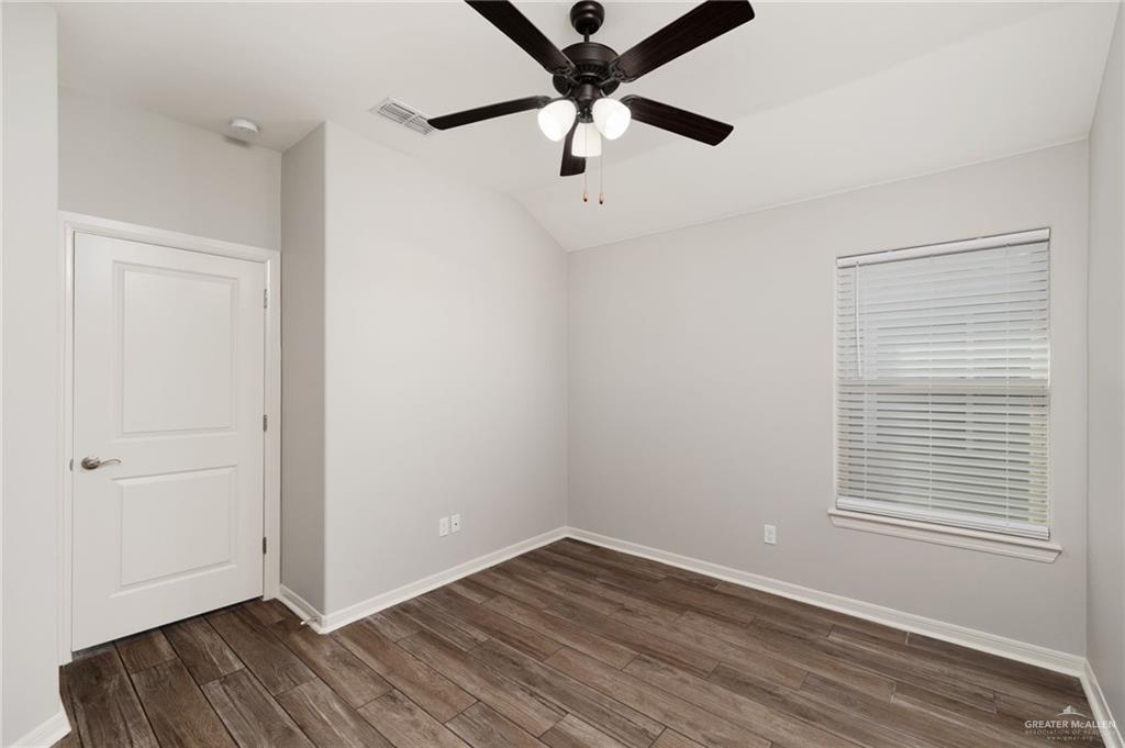 304 South Tecate Drive Mission, TX 78572 - Photo 10 of 14