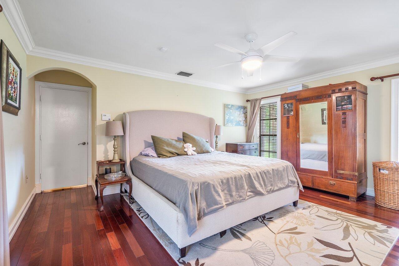 17340 Lake Park Road Boca Raton, FL 33487 - Photo 20 of 36 Master bedroom