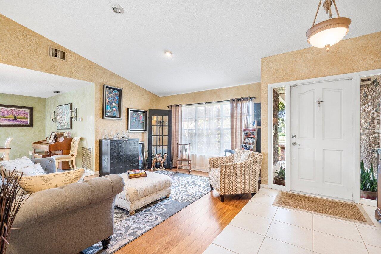 17340 Lake Park Road Boca Raton, FL 33487 - Photo 5 of 36 Formal living room