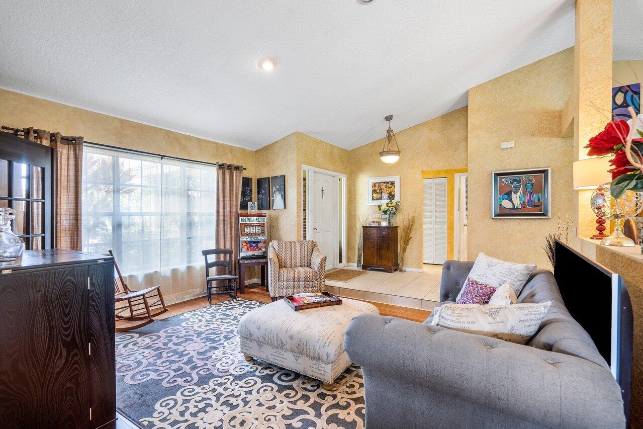 17340 Lake Park Road Boca Raton, FL 33487 - Photo 6 of 36 Formal living room