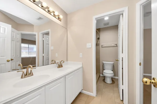 $334,900 | 8214 Morning Dawn Drive, Houston, TX 77095