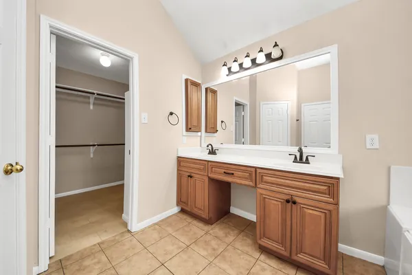 $334,900 | 8214 Morning Dawn Drive, Houston, TX 77095