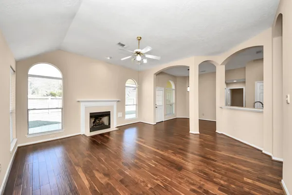 $334,900 | 8214 Morning Dawn Drive, Houston, TX 77095