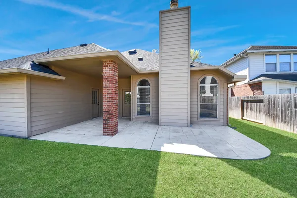 $334,900 | 8214 Morning Dawn Drive, Houston, TX 77095