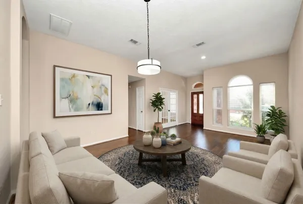 $334,900 | 8214 Morning Dawn Drive, Houston, TX 77095