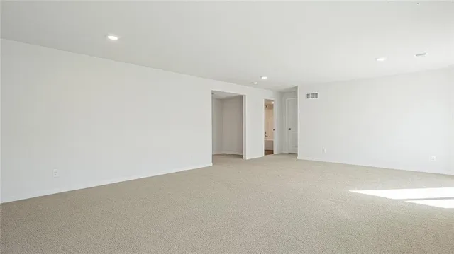 $389,990 | 621 Izzy Way, Liberty, MO 64068