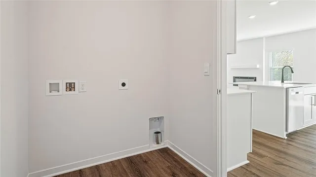 $389,990 | 621 Izzy Way, Liberty, MO 64068