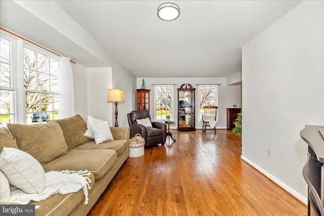 $589,999 | 2181 East Greenleaf Drive, Frederick, MD 21702