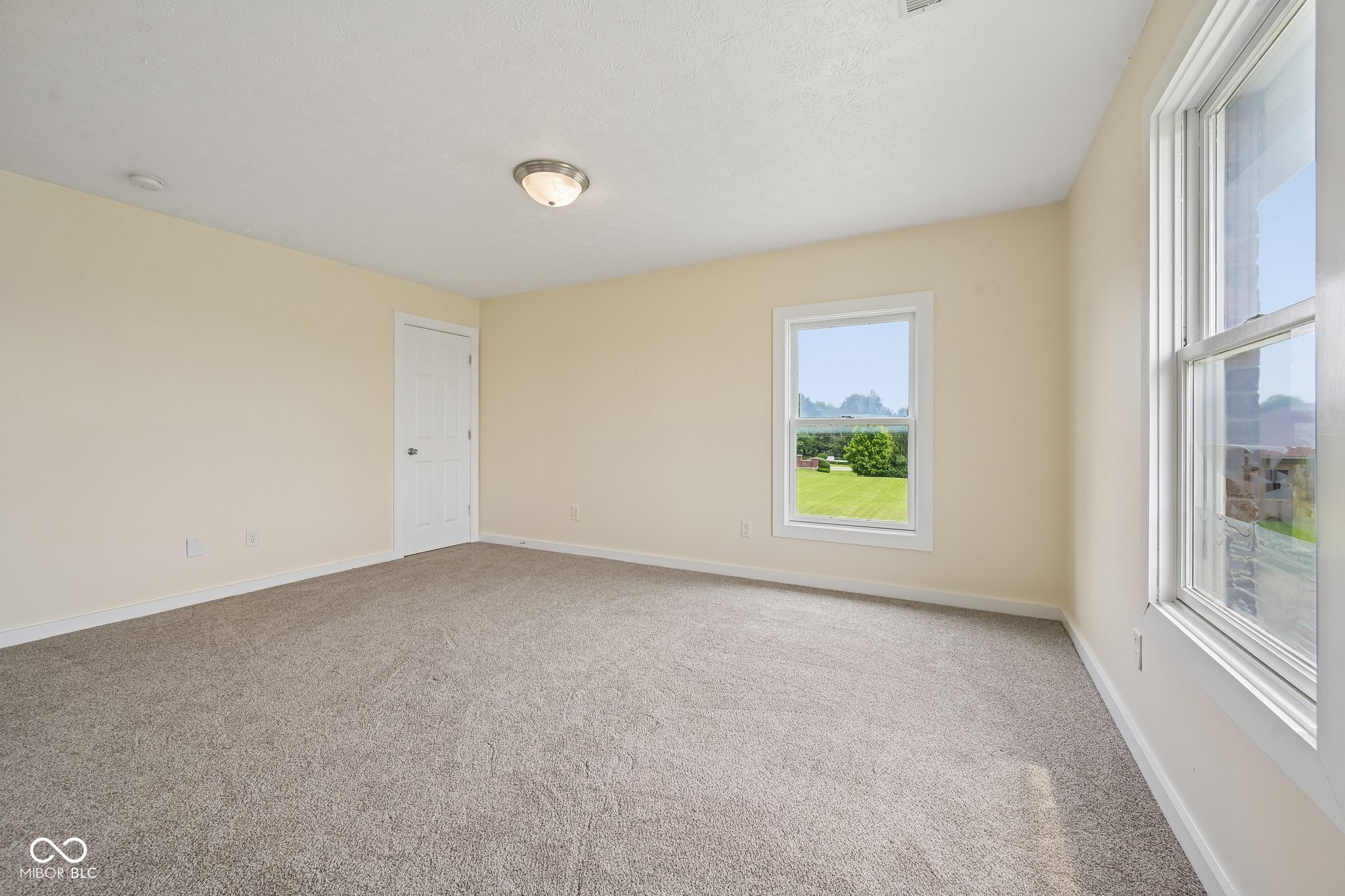 6519 Rothchild Boulevard Indianapolis, IN 46278 - Photo 32 of 44 Gallery Image 32