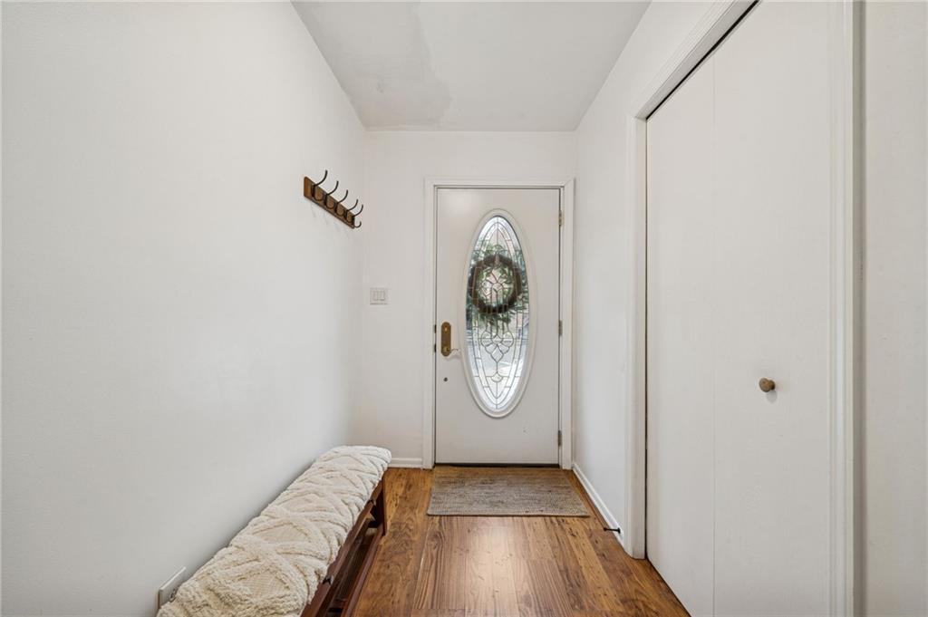 206 Falls Village Road Pittsburgh, PA 15239 - Photo 2 of 38