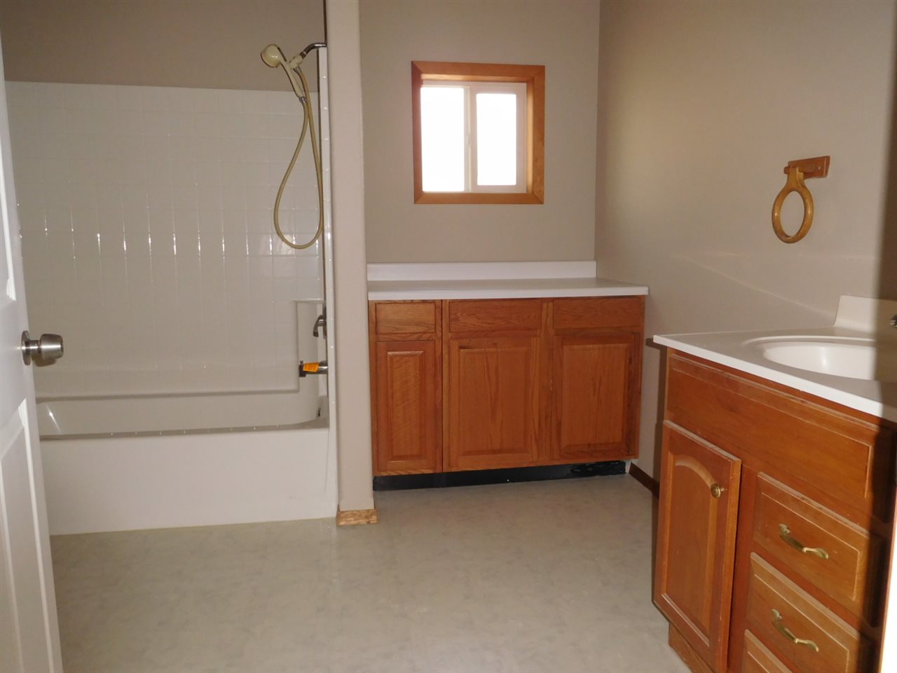 12516 North Ruby Road Spokane, WA 99218 - Photo 10 of 18