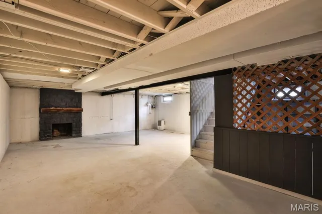 $349,855 | 208 Huntleigh Drive, St. Louis, MO 63122