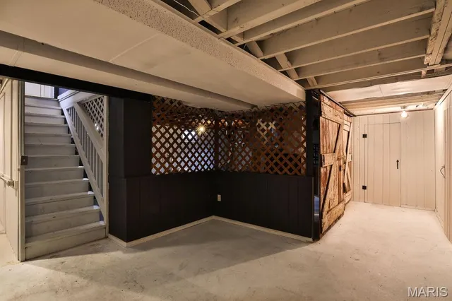 $349,855 | 208 Huntleigh Drive, St. Louis, MO 63122