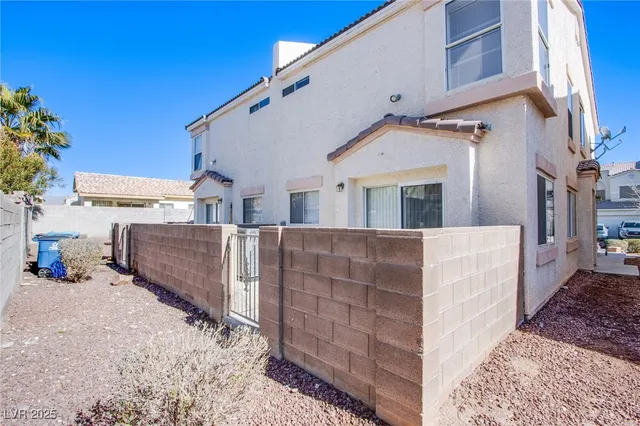 $1,725 | 3385 Cheyenne Gardens Way, North Las Vegas, NV 89032