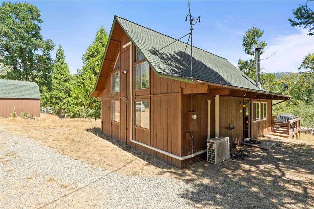 5570 Grayling Road Mariposa, CA 95338 - Photo 2 of 50 Gallery Image 2
