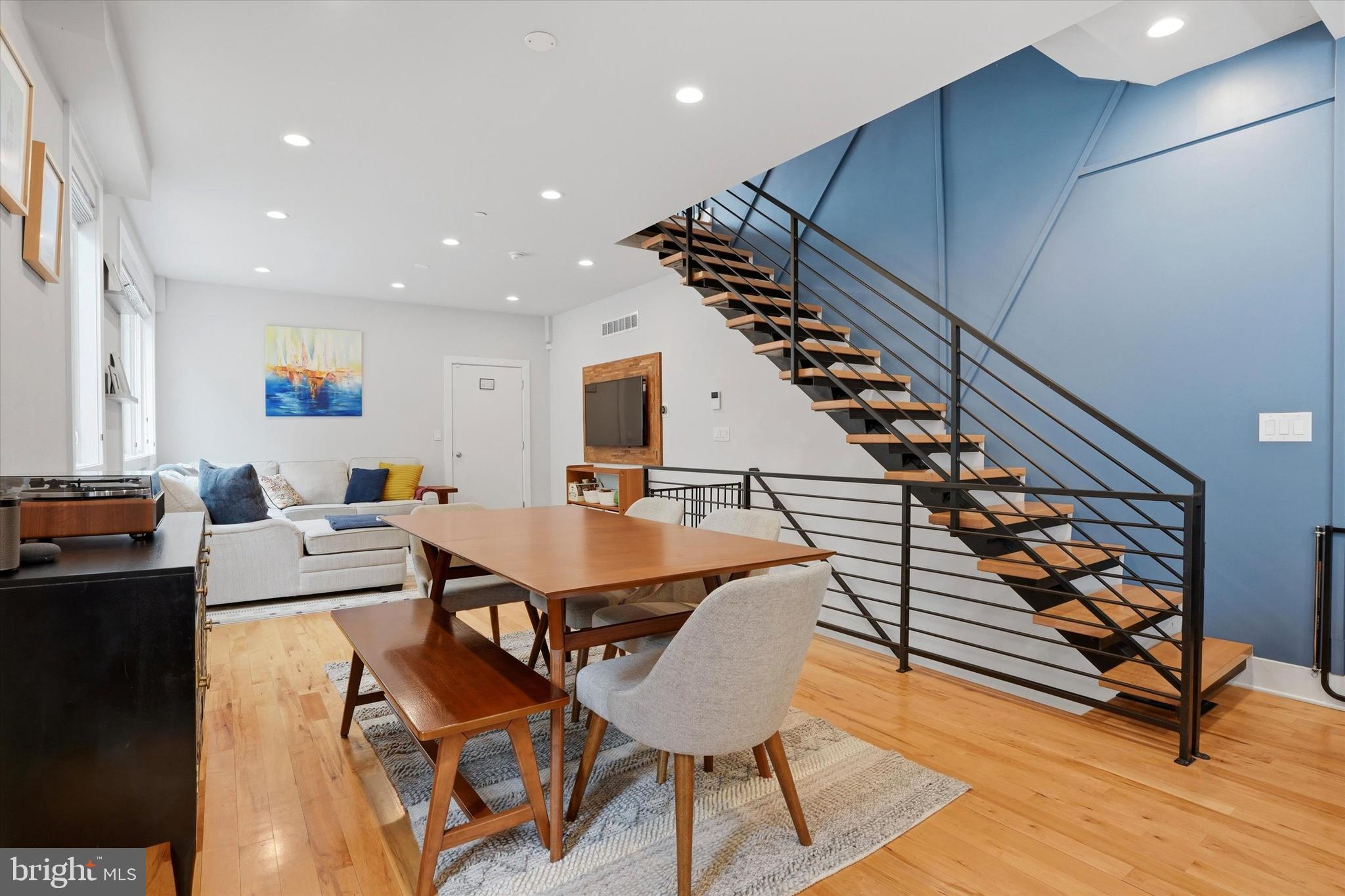 1628 Fitzwater Street Philadelphia, PA 19146 - Photo 11 of 55