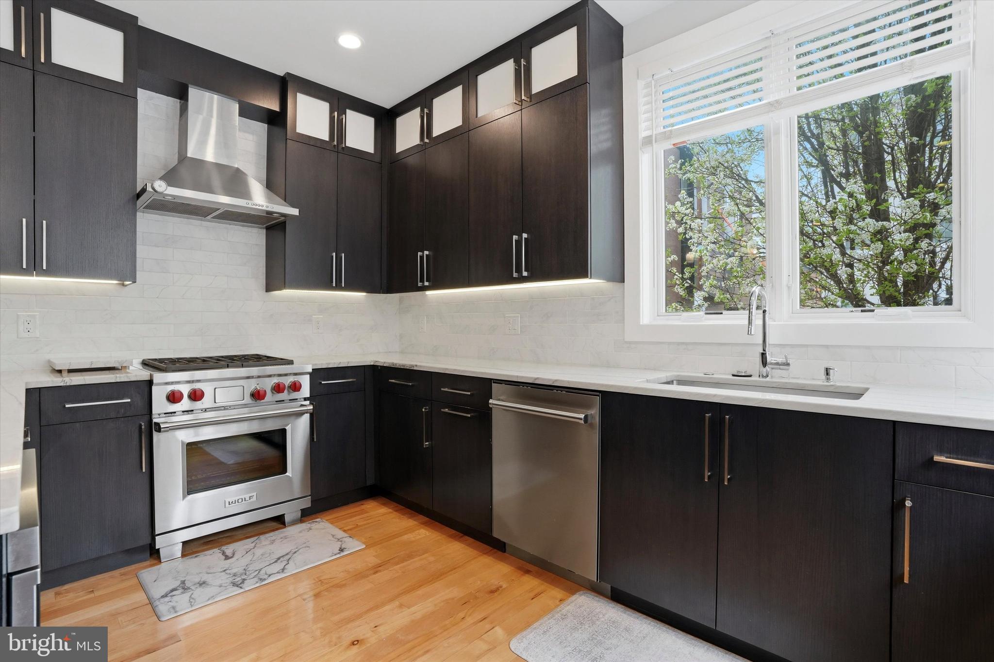 1628 Fitzwater Street Philadelphia, PA 19146 - Photo 13 of 55