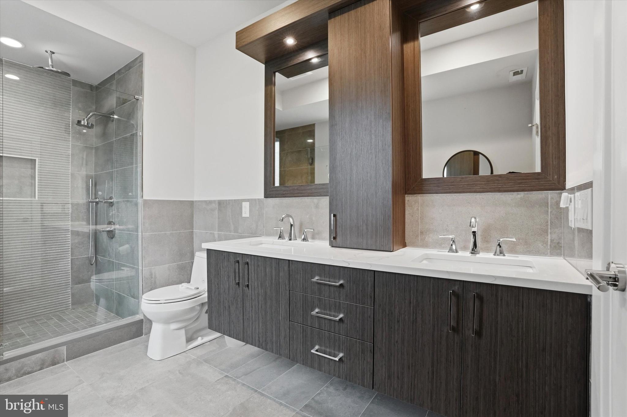 1628 Fitzwater Street Philadelphia, PA 19146 - Photo 22 of 55