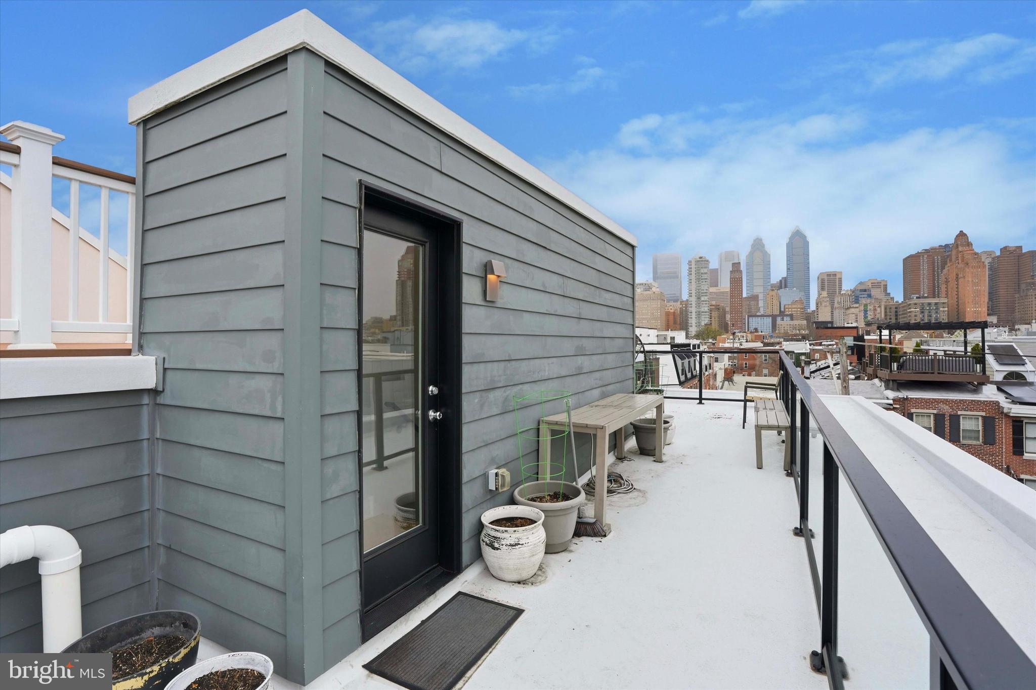 1628 Fitzwater Street Philadelphia, PA 19146 - Photo 32 of 55