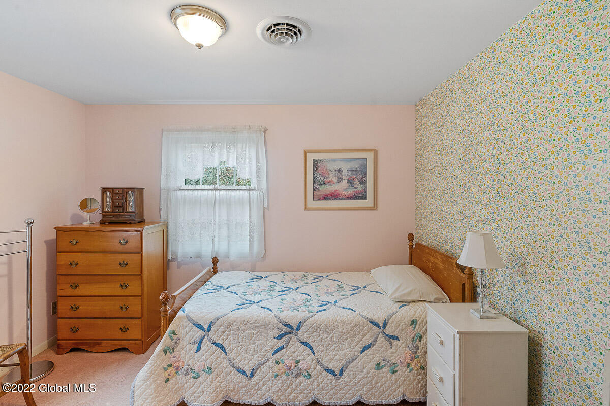 2 New Castle Road Halfmoon, NY 12065 - Photo 37 of 40 BE81861B-237E-4DB2-A5B0-AE615647CD28
