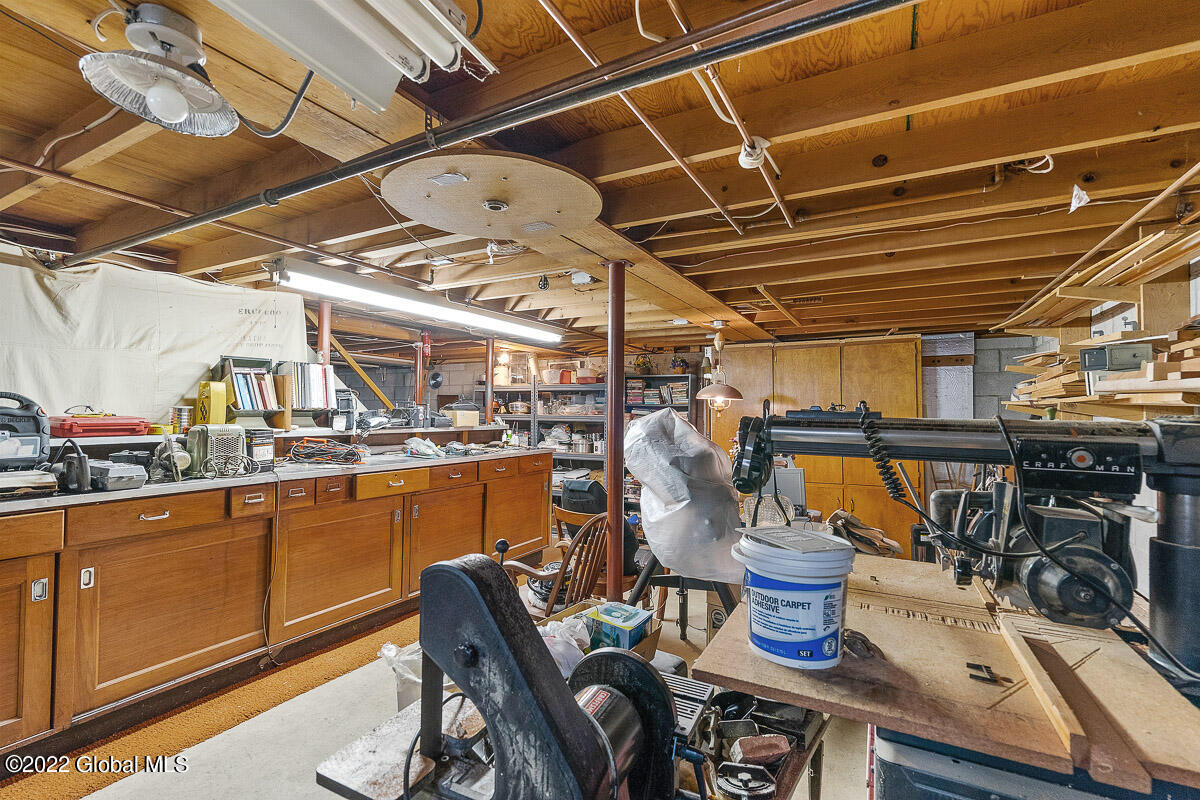 2 New Castle Road Halfmoon, NY 12065 - Photo 39 of 40 3551A52D-20FE-4369-934A-5D471C18350D