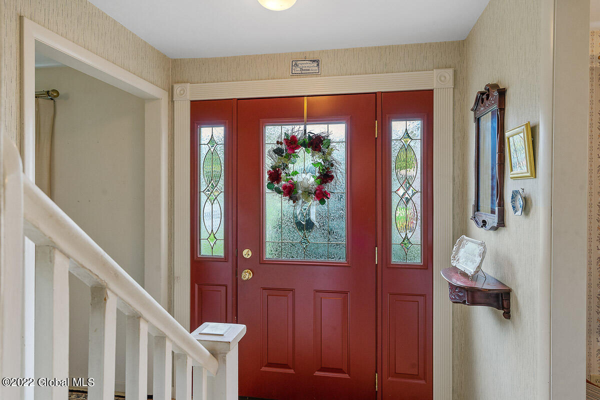 2 New Castle Road Halfmoon, NY 12065 - Photo 10 of 40 E71BB372-77A2-43D6-973D-0BB975643177