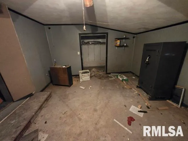 $60,000 | 12 Mitchell Drive, Wayne City, IL 62895