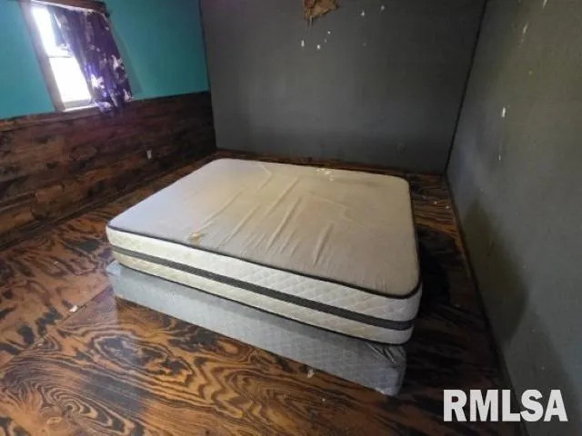 $60,000 | 12 Mitchell Drive, Wayne City, IL 62895