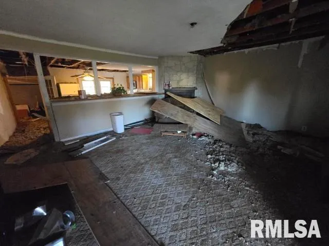 $60,000 | 12 Mitchell Drive, Wayne City, IL 62895