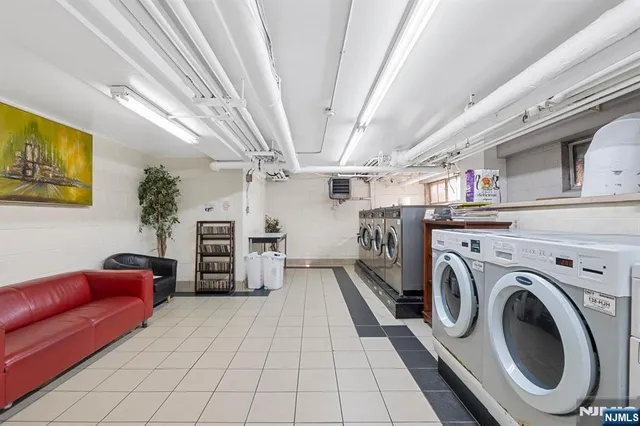 $170,000 | 377 South Harrison Street, Unit 9G, East Orange, NJ 07018