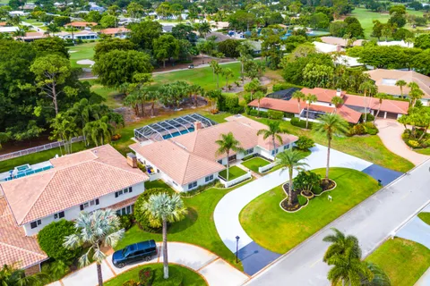 $1,295,000 | 110 Glenbrook Court, Atlantis, FL 33462
