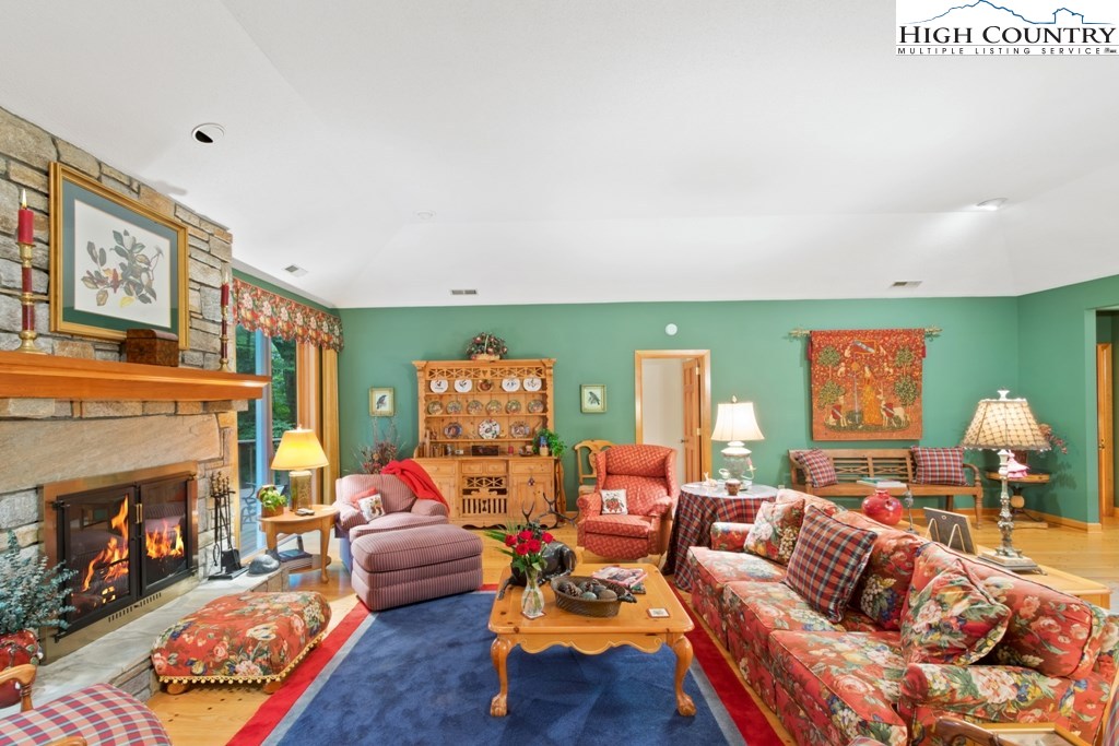 249 Grassy Creek Road Linville, NC 28646 - Photo 5 of 44 Gallery Image 5