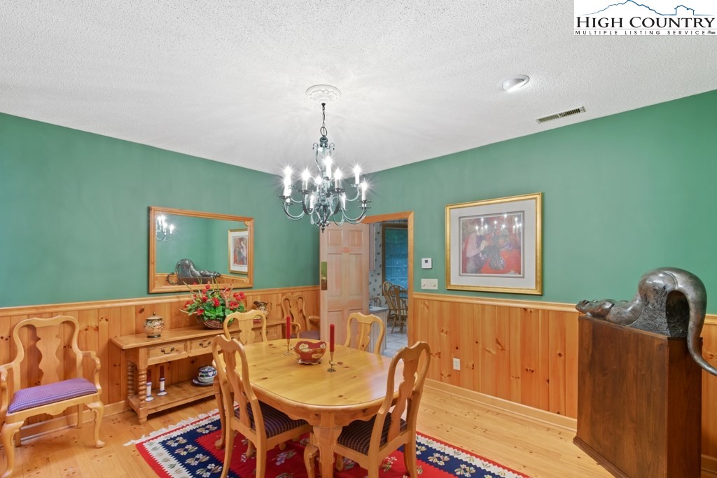 249 Grassy Creek Road Linville, NC 28646 - Photo 6 of 44 Gallery Image 6