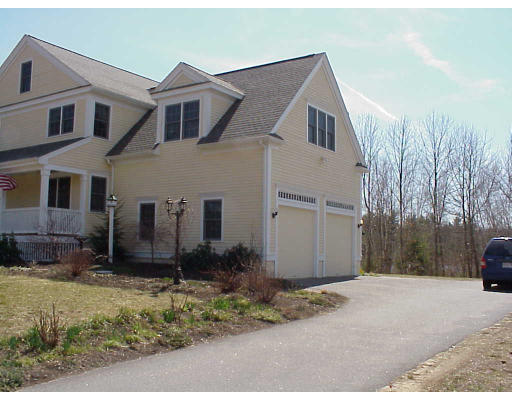 137 Kimball Road Amesbury, MA 01913 - Photo 2 of 13 Gallery Image 2