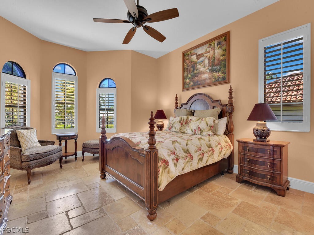 511 Southwest 53rd Terrace Cape Coral, FL 33914 - Photo 30 of 48