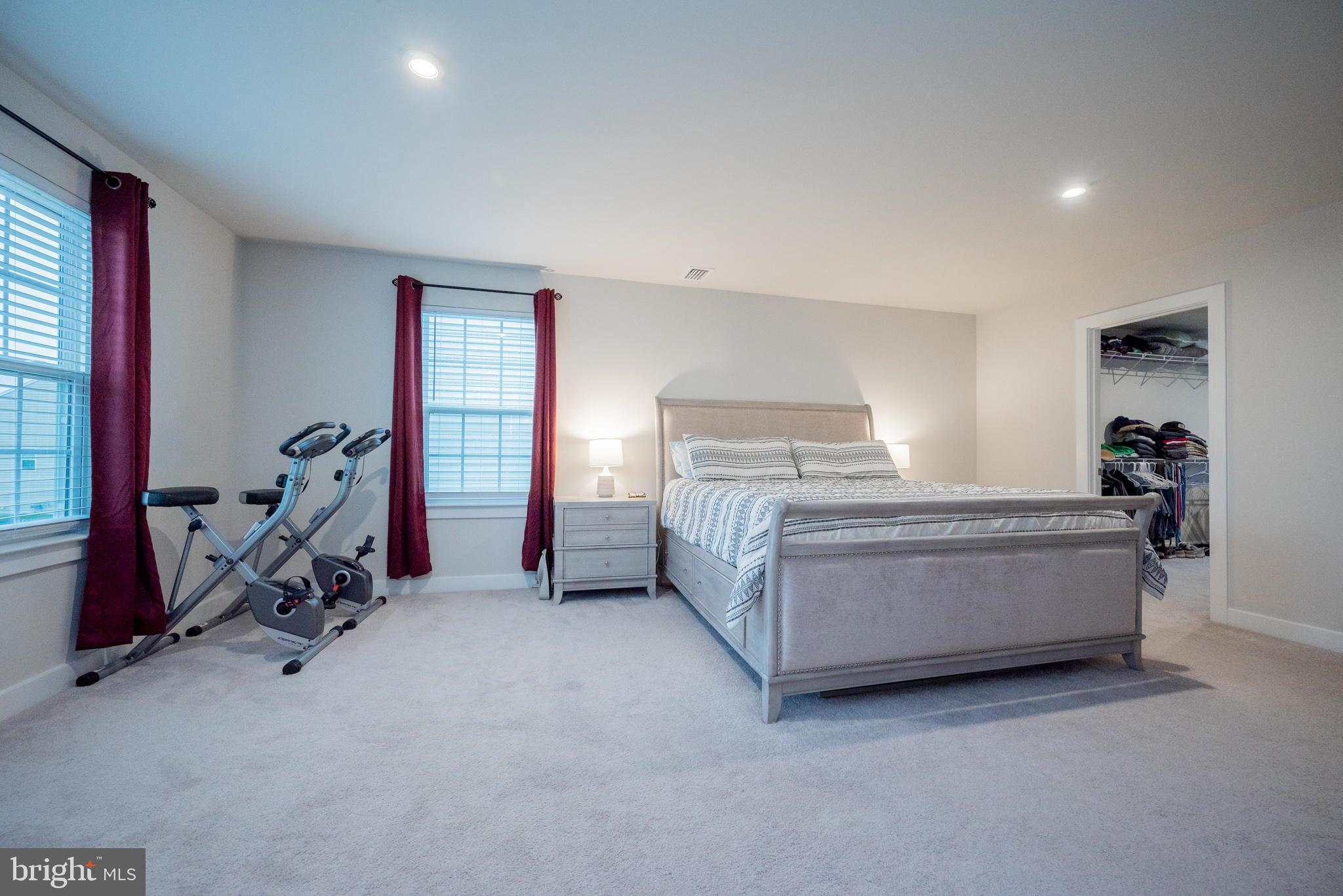 772 Wallasey Drive Middletown, DE 19709 - Photo 51 of 60 a room with furniture and a window