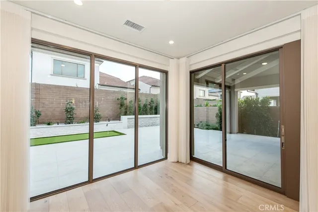 $9,000 | 114 Limone, Irvine, CA 92602