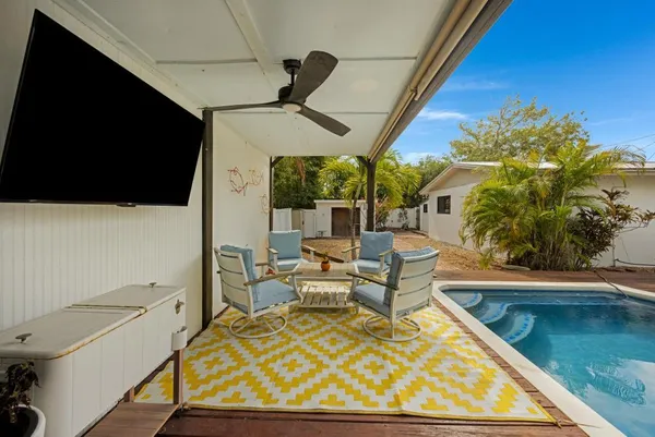 $1,150,000 | 1 Beechwood Drive, Key Haven, FL 33040