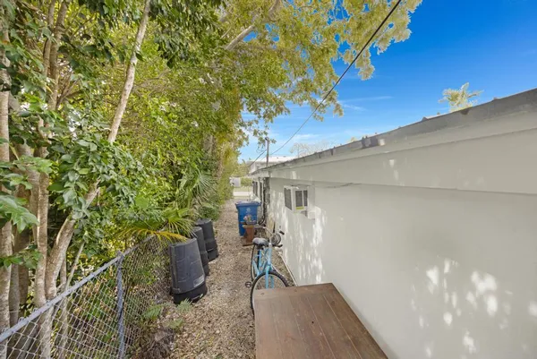 $1,150,000 | 1 Beechwood Drive, Key Haven, FL 33040