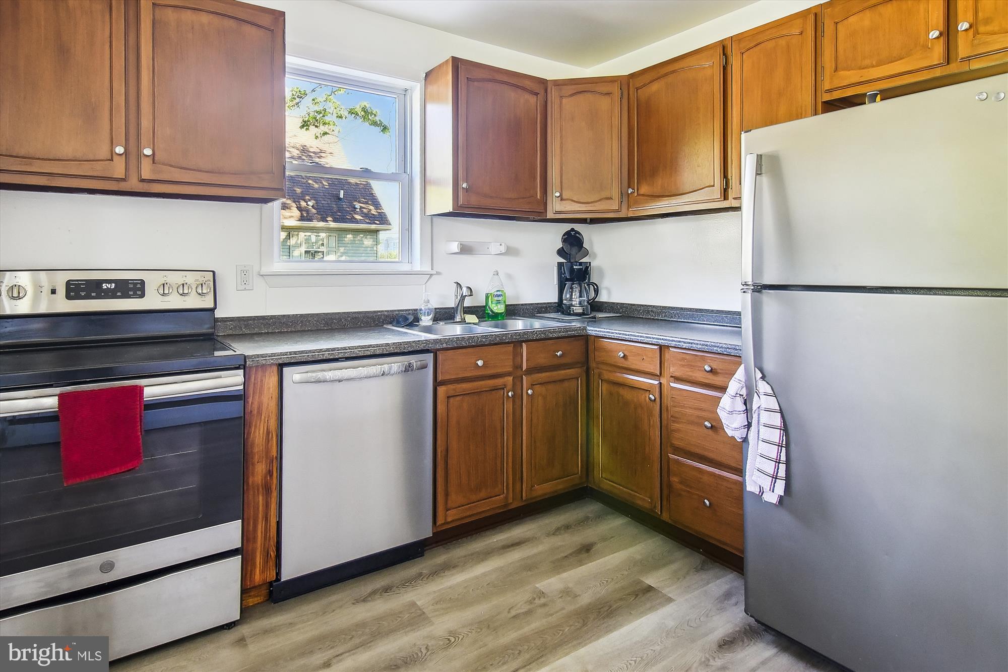 7216 Dogwood Road Windsor Mill, MD 21244 - Photo 8 of 37 Gallery Image 8