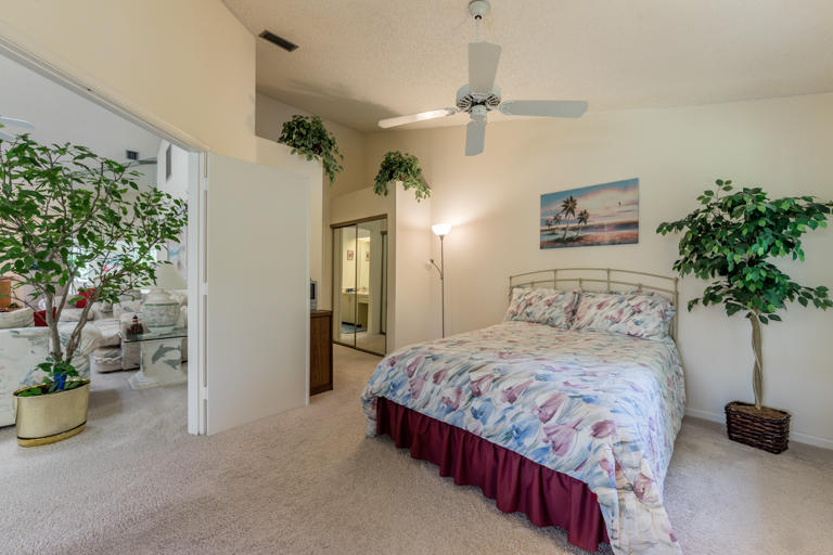 23204 Fountain View Drive, Unit F Boca Raton, FL 33433 - Photo 10 of 21 23204 Fountain View Mast Bed 2