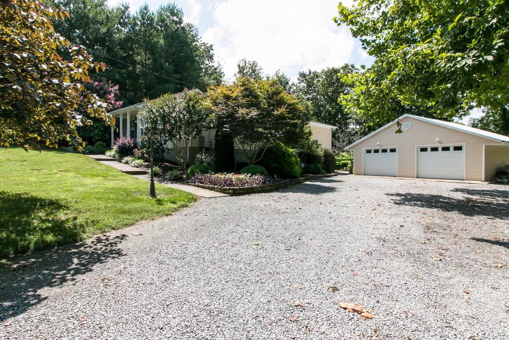 2212 Pleasant View Road Pleasant View, TN 37146 - Photo 2 of 30 Gallery Image 2